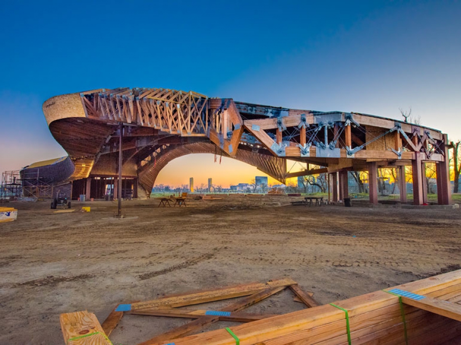 Building the Barn: A Sacramento Region Landmark