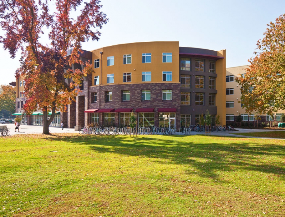 American River Courtyard at Sacramento State